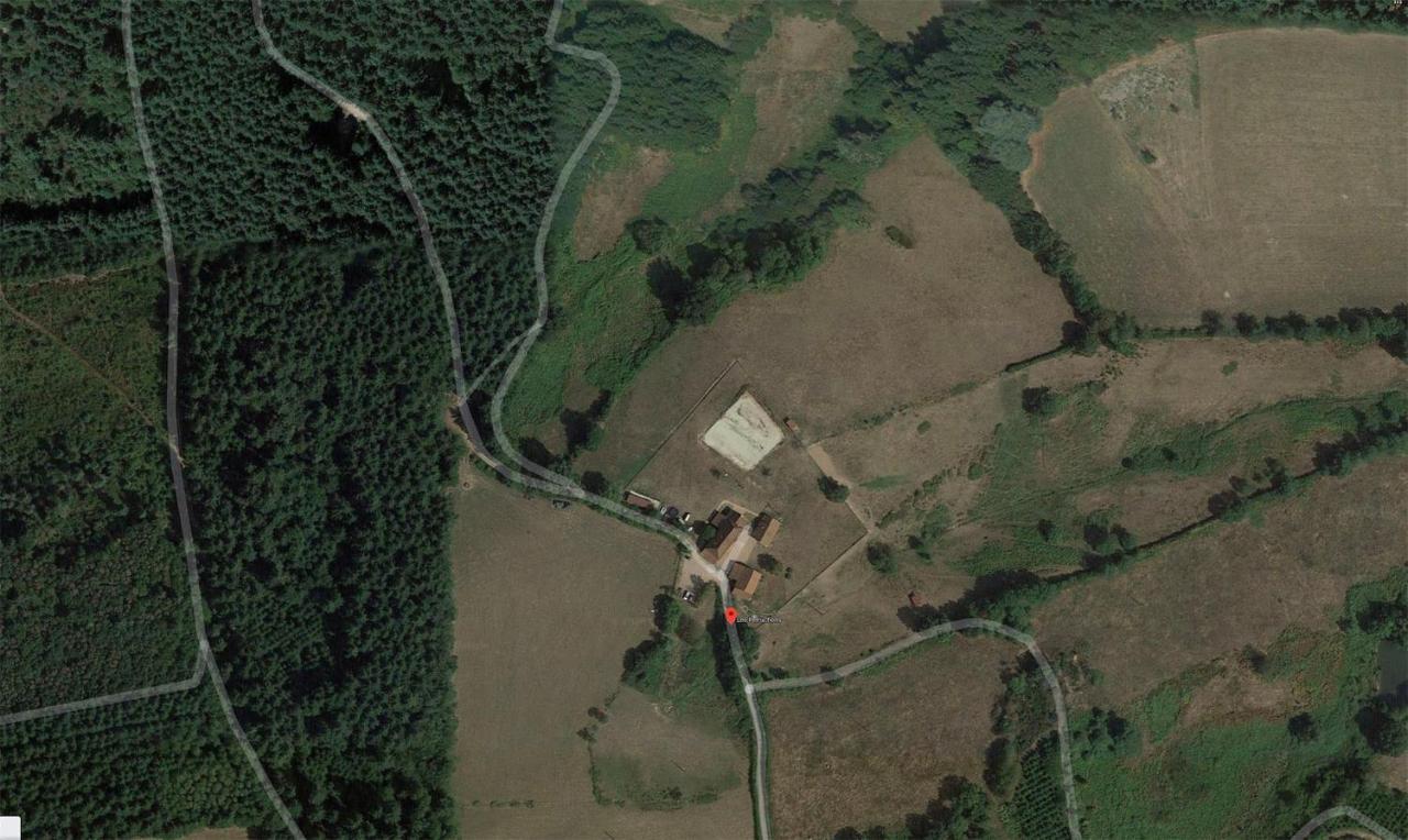Les Perruchons Ancienne Grange Renovee Avec Soin Villa Ozolles Exteriör bild