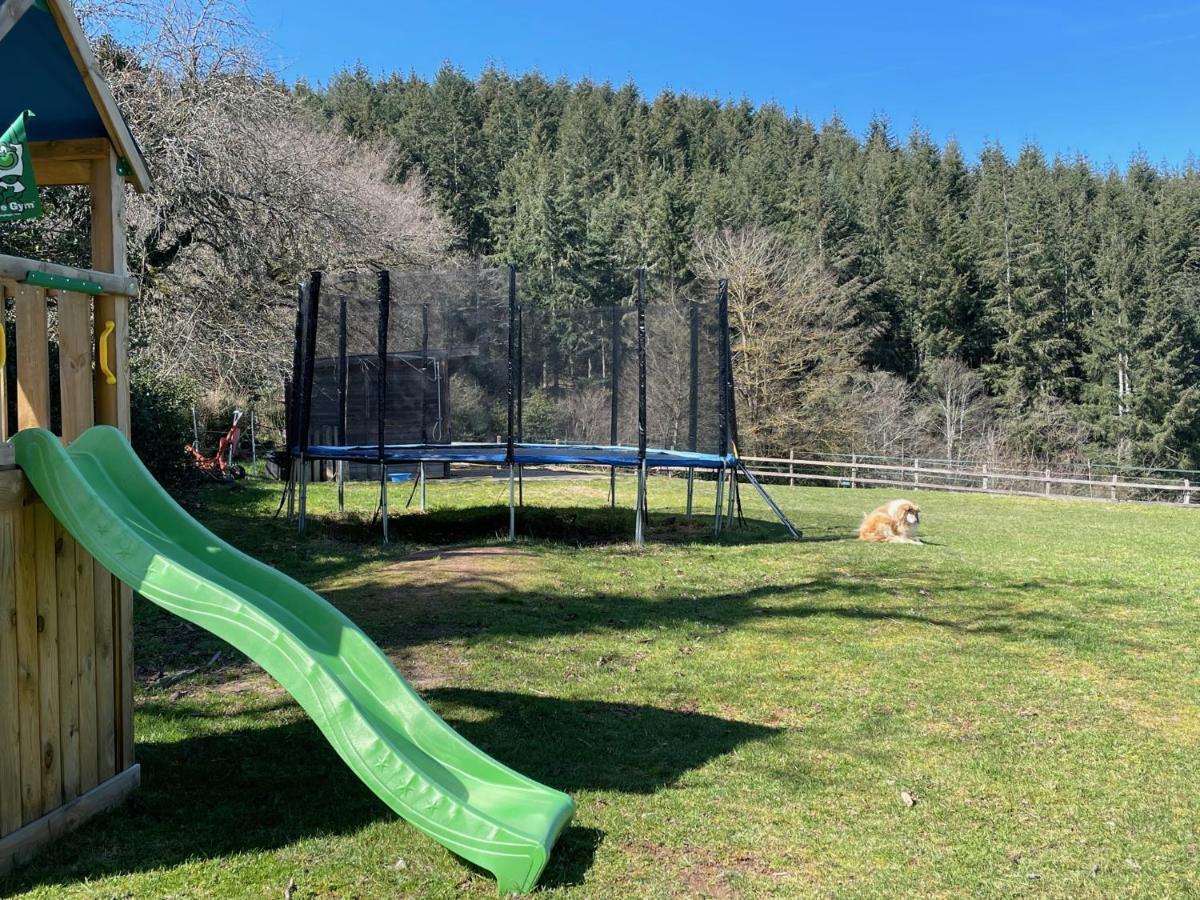 Les Perruchons Ancienne Grange Renovee Avec Soin Villa Ozolles Exteriör bild