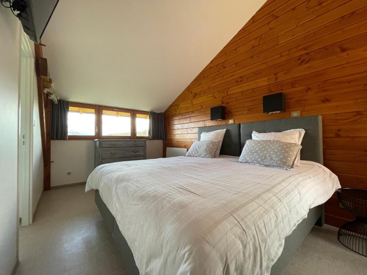 Les Perruchons Ancienne Grange Renovee Avec Soin Villa Ozolles Exteriör bild